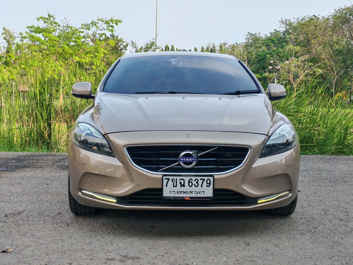 Volvo V40 T5 (Facelift) ปี 2013 จด 2014 - Image 3