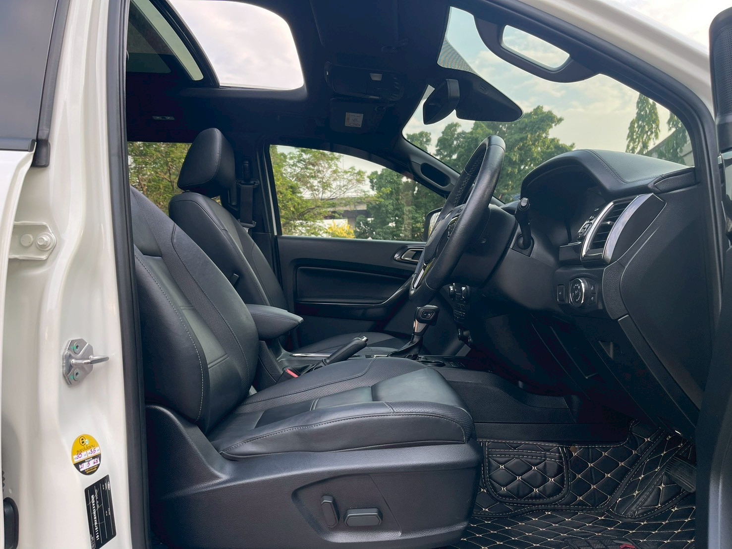 FORD EVEREST 2.0 turbo Titanium Plus 2WD TOP AT 2021 - Image 10