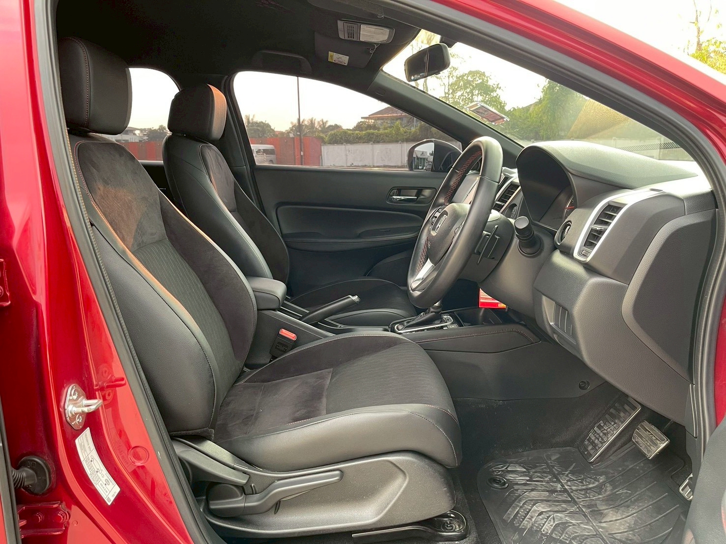 HONDA CITY 1.0 TURBO RS TOP ปี 2019 จด 2020 - Image 8