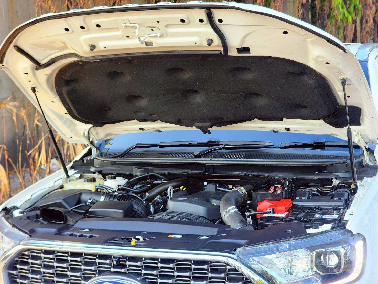 FORD EVEREST 2.0 BI-TURBO 4WD TITANIUM PLUS TOP A/T ปี 2022 - Image 17