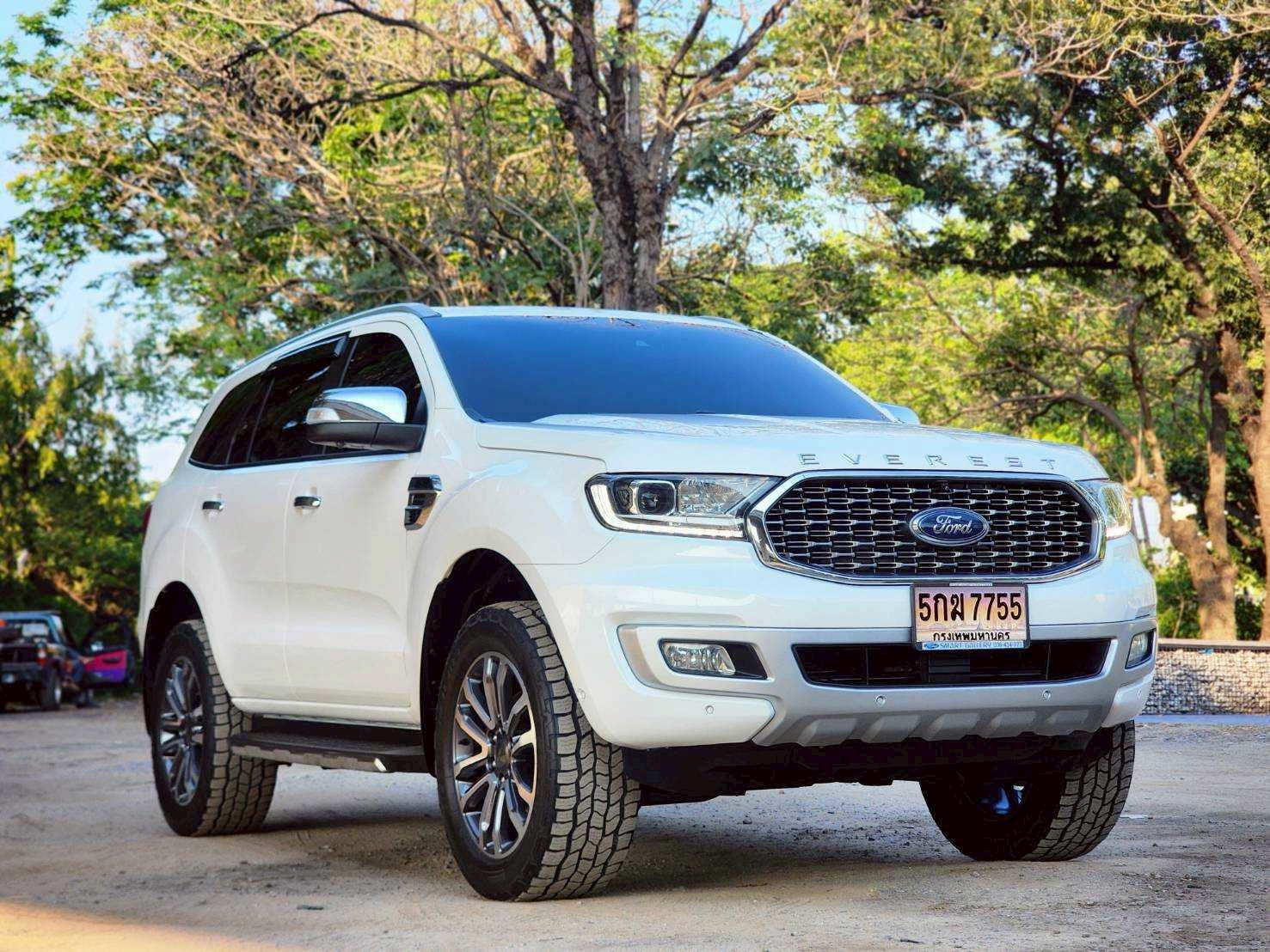 FORD EVEREST 2.0 BI-TURBO 4WD TITANIUM PLUS TOP A/T ปี 2022 - Image 2