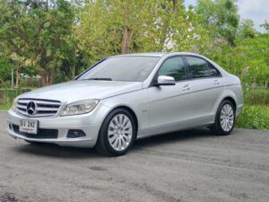 Mercedes Benz W204 C200 CGI ปี 2010 จด 2011