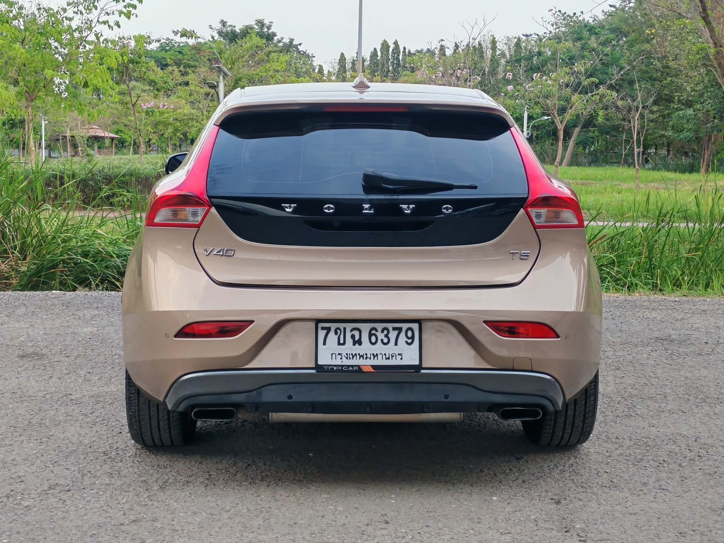 Volvo V40 T5 (Facelift) ปี 2013 จด 2014 - Image 6