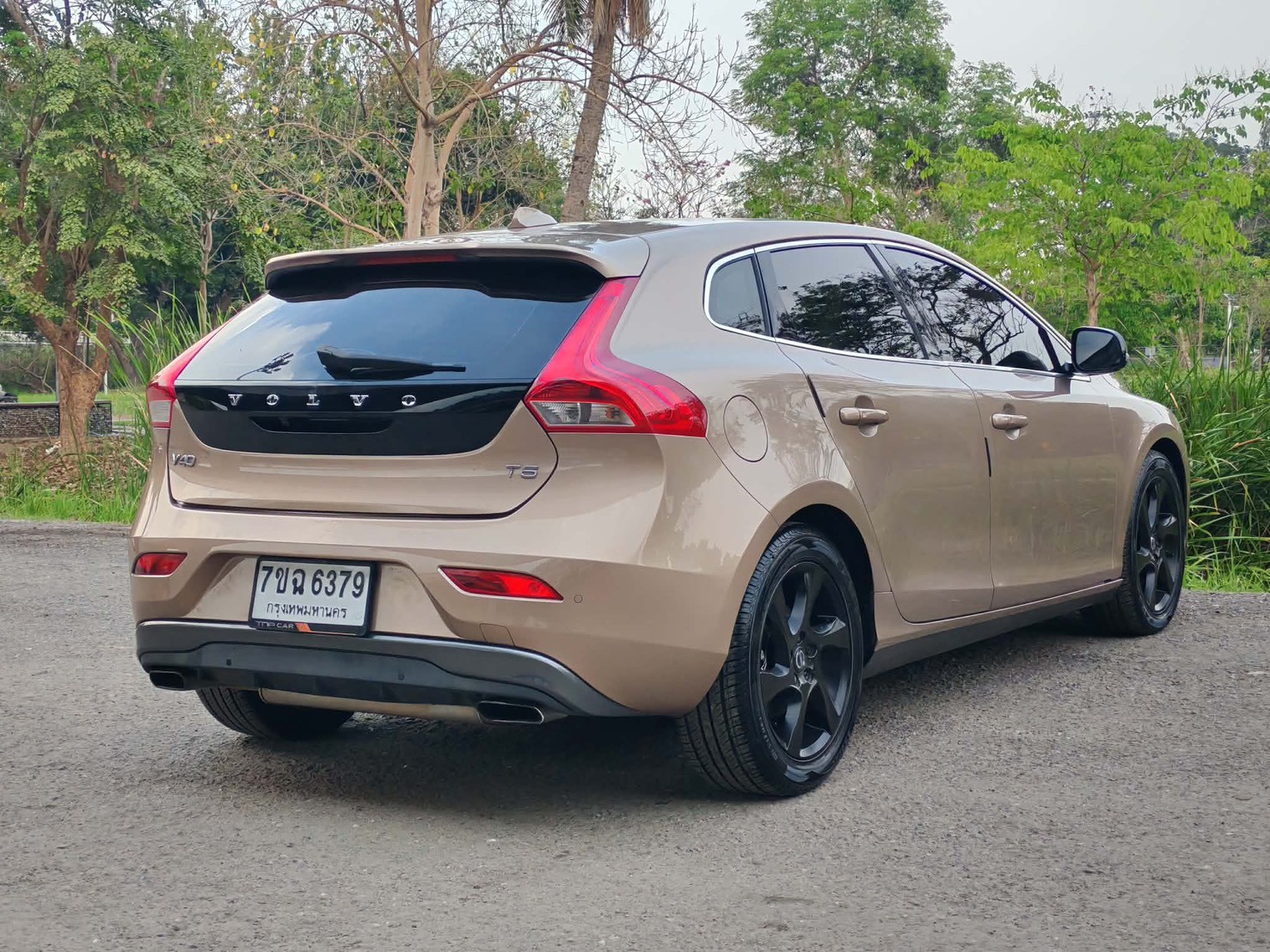 Volvo V40 T5 (Facelift) ปี 2013 จด 2014 - Image 5