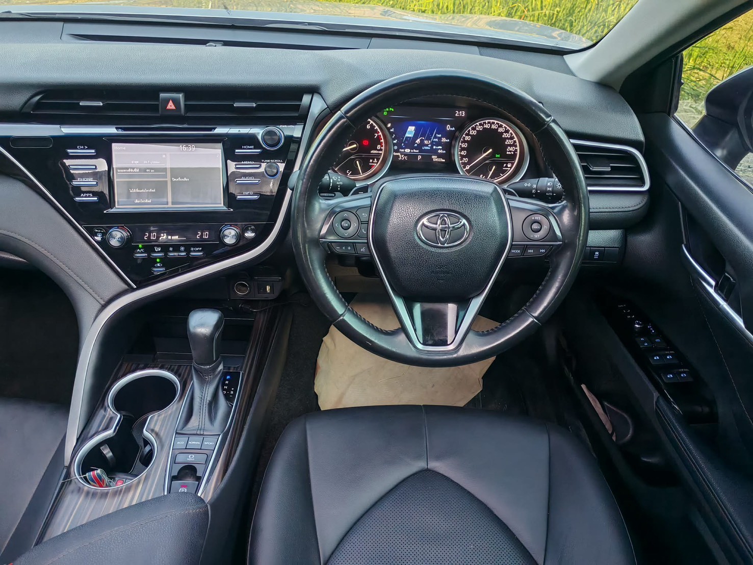 TOYOTA Camry 2.5 G ปี 2018 จด 2019 - Image 14