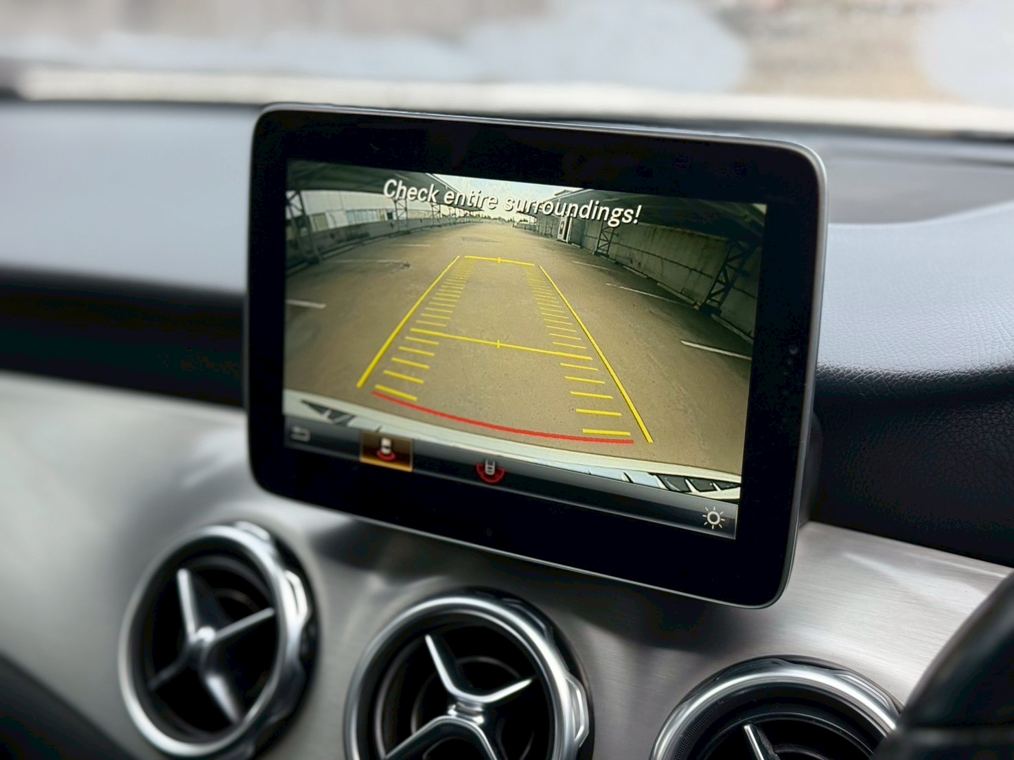 MERCEDES BENZ GLA250 AMG SUNROOF FACELIFT TOP ปี 2018 จด 2019 - Image 14