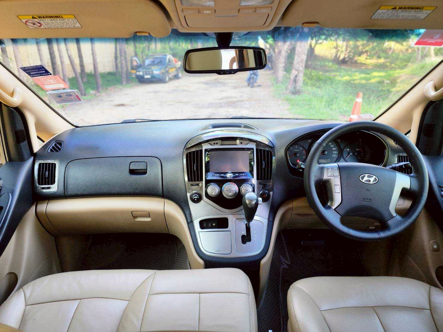 HYUNDAI GRAND STAREX 2.5 PREMIUM ปี 2013 จด 2014 - Image 12