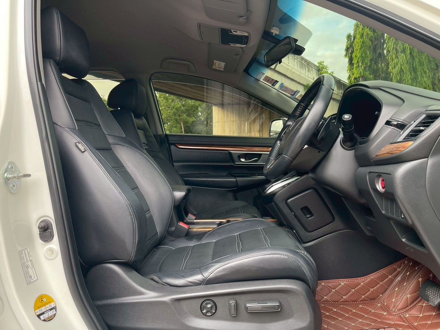 Honda CRV 1.6EL 4WD TOP ปี 2018 จด 2019 - Image 8