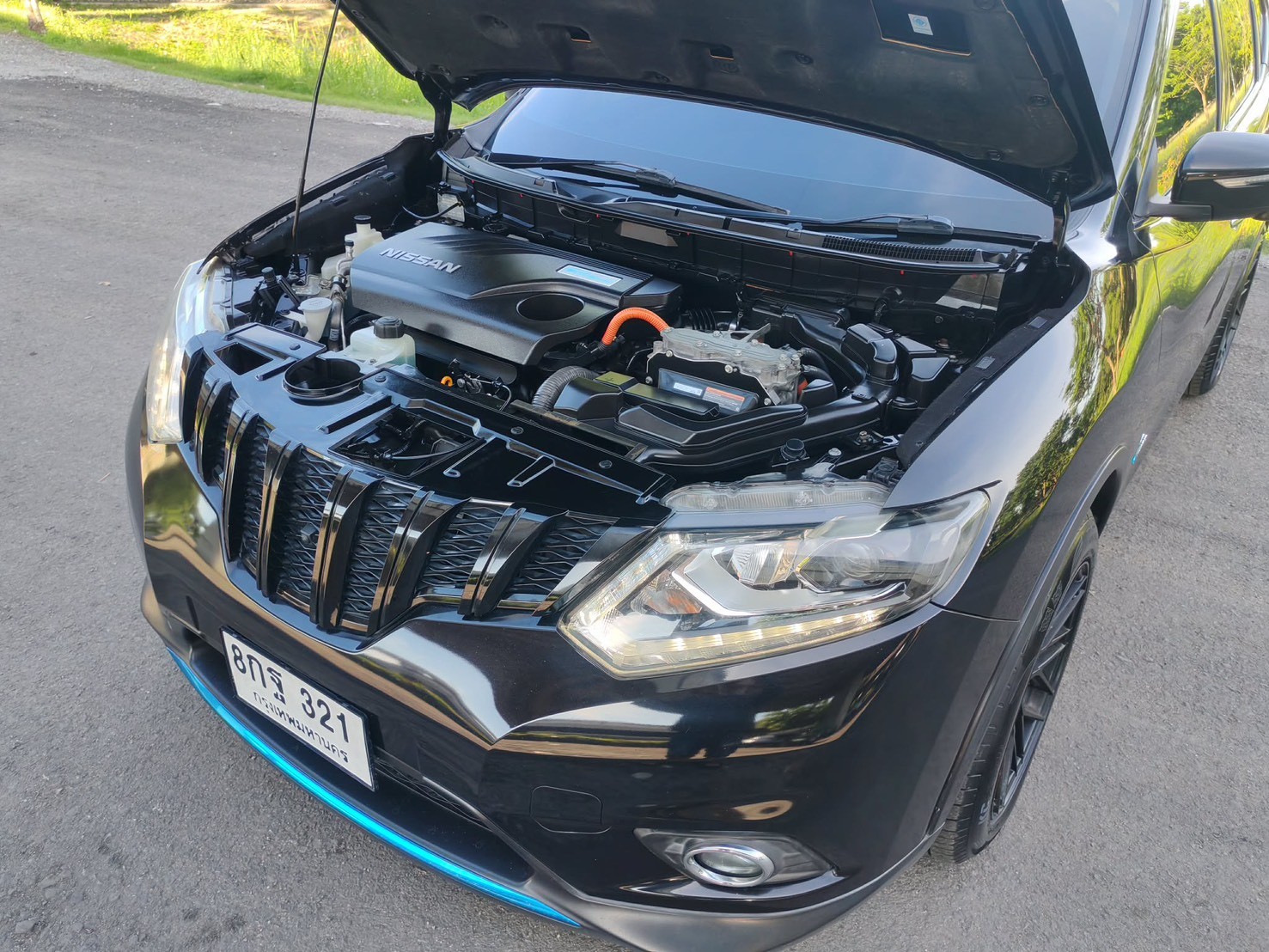 NISSAN X-TRAIL 2.0 V HYBRID 4X4 ปี 2017 - Image 18