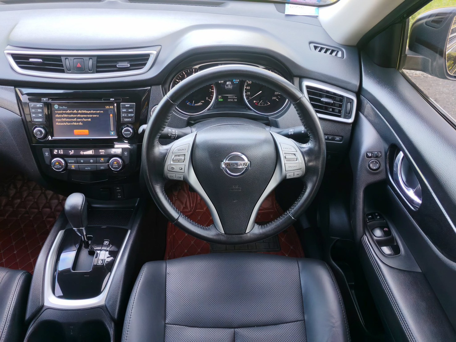 NISSAN X-TRAIL 2.0 V HYBRID 4X4 ปี 2017 - Image 13