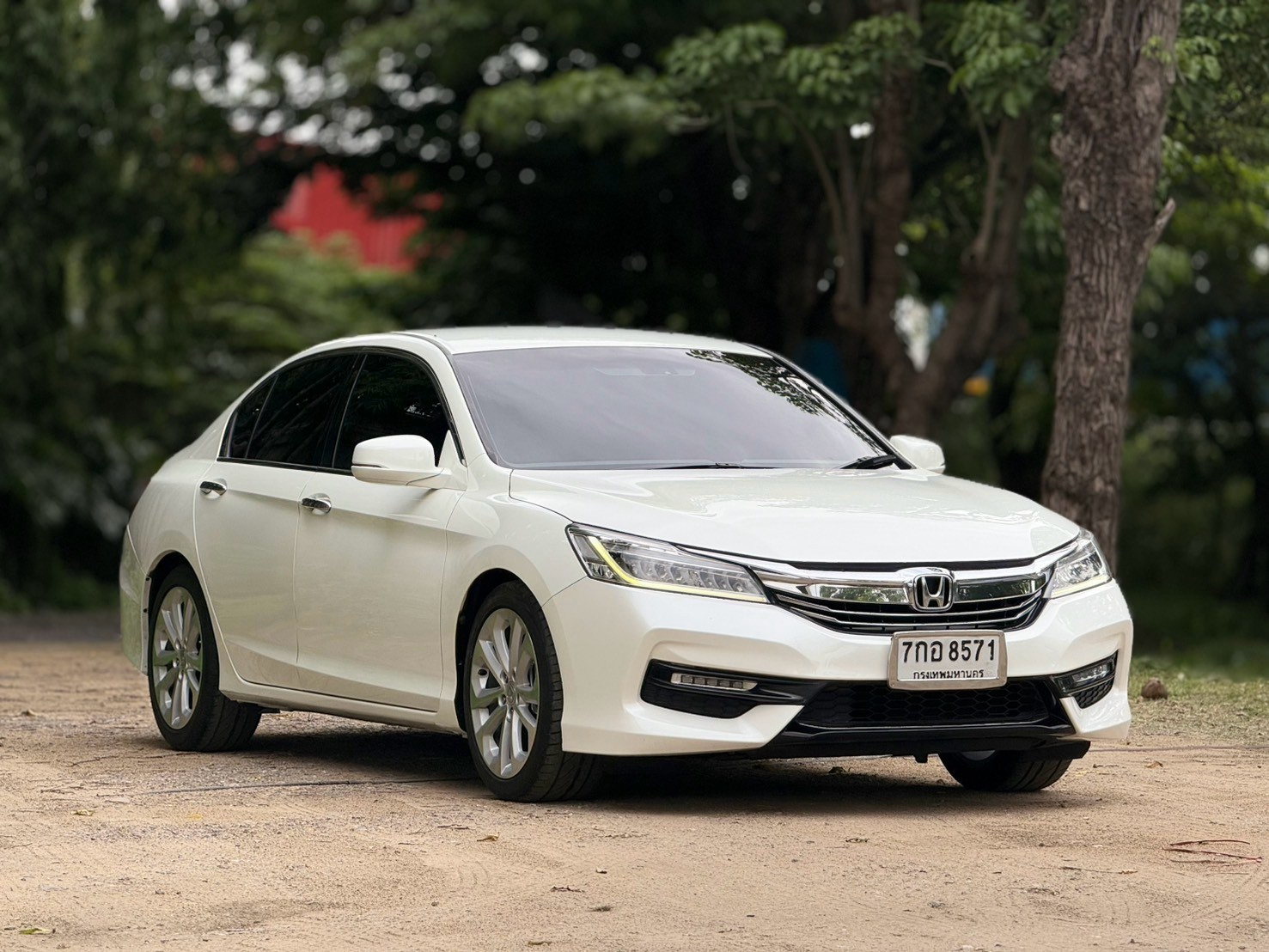 HONDA ACCORD 2.4 EL MNC ปี 2016 - Image 4