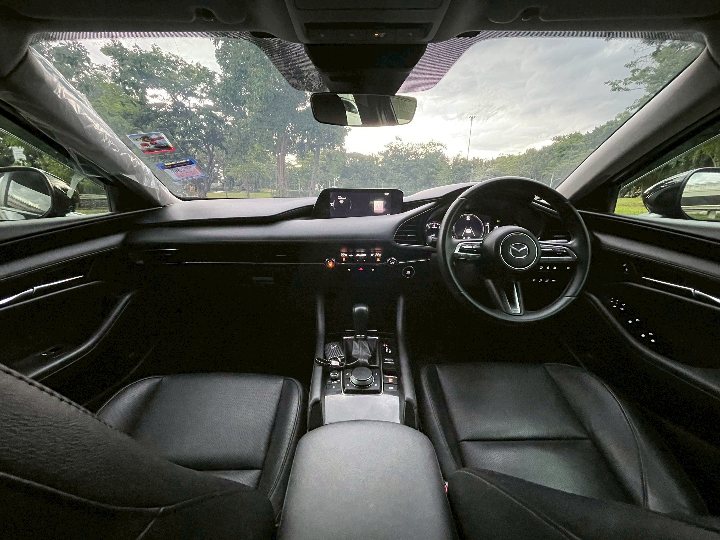 Mazda 3 2.0S TOP ปี 2019 จดปี 2020 - Image 12