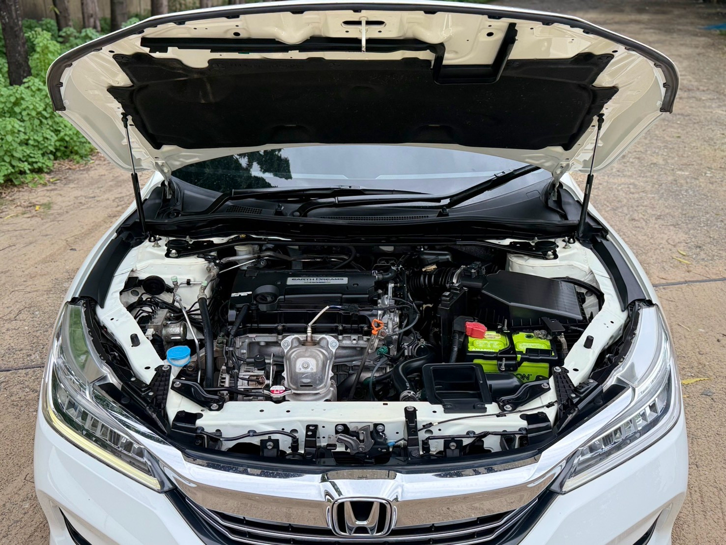 HONDA ACCORD 2.4 EL MNC ปี 2016 - Image 16