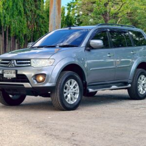 Mitsubishi Pajero Sport 2.5 GT 2WD ปี 2014 จด 2015
