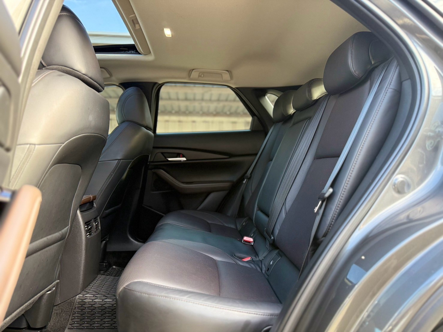 Mazda CX-30 2.0SP Top ปี 2022 - Image 11