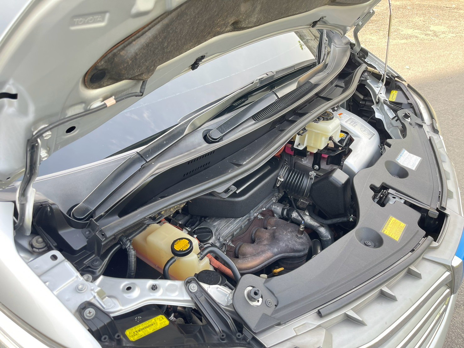 TOYOTA ALPHARD 2.4 Hybrid MNC ปี 2013 - Image 16