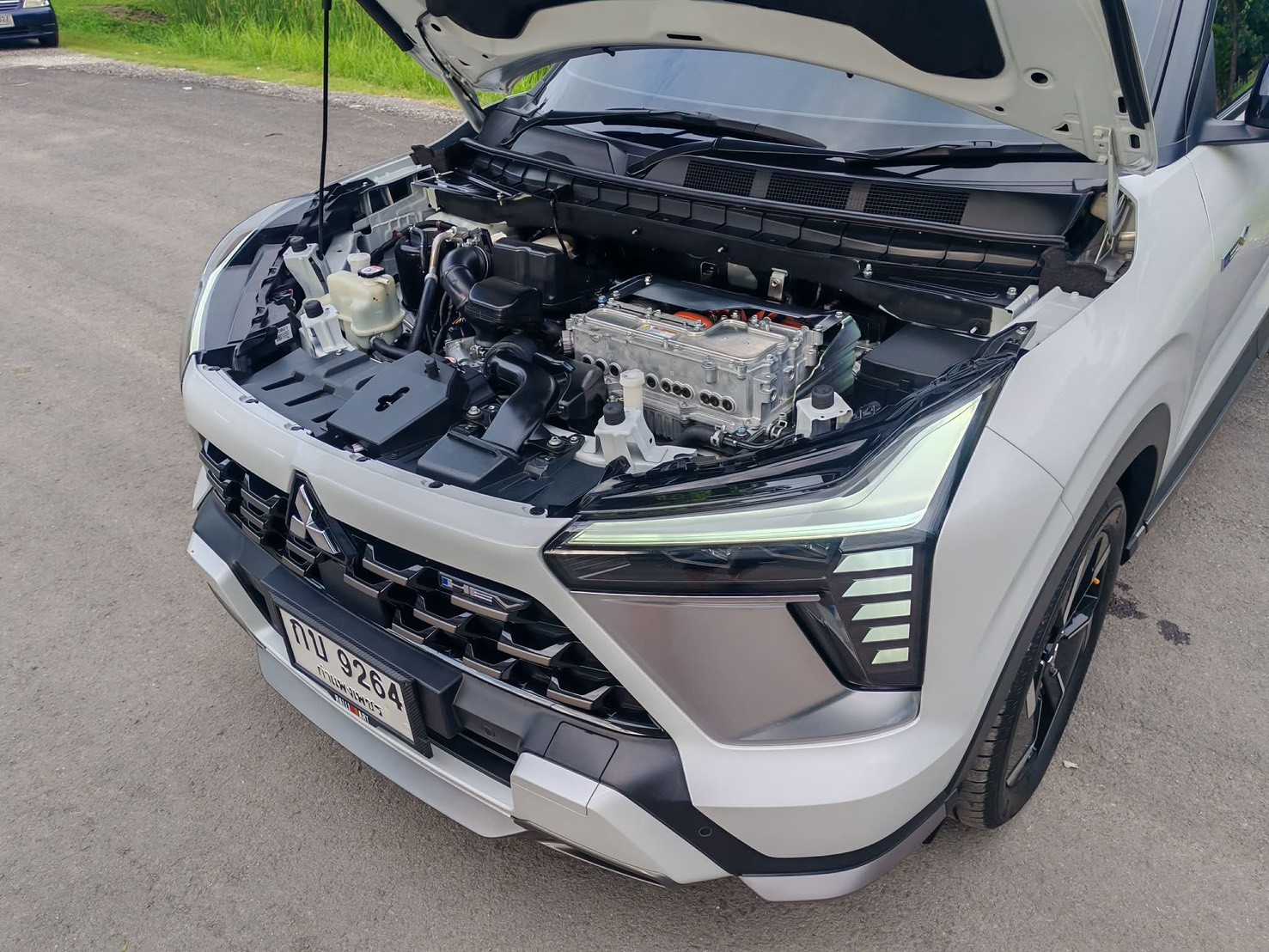 MITSUBISHI XFORCE 1.6HEV ULTIMATE TOP ปี 2025 - Image 17