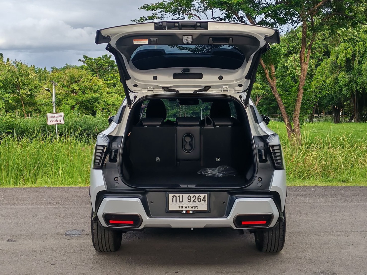 MITSUBISHI XFORCE 1.6HEV ULTIMATE TOP ปี 2025 - Image 18