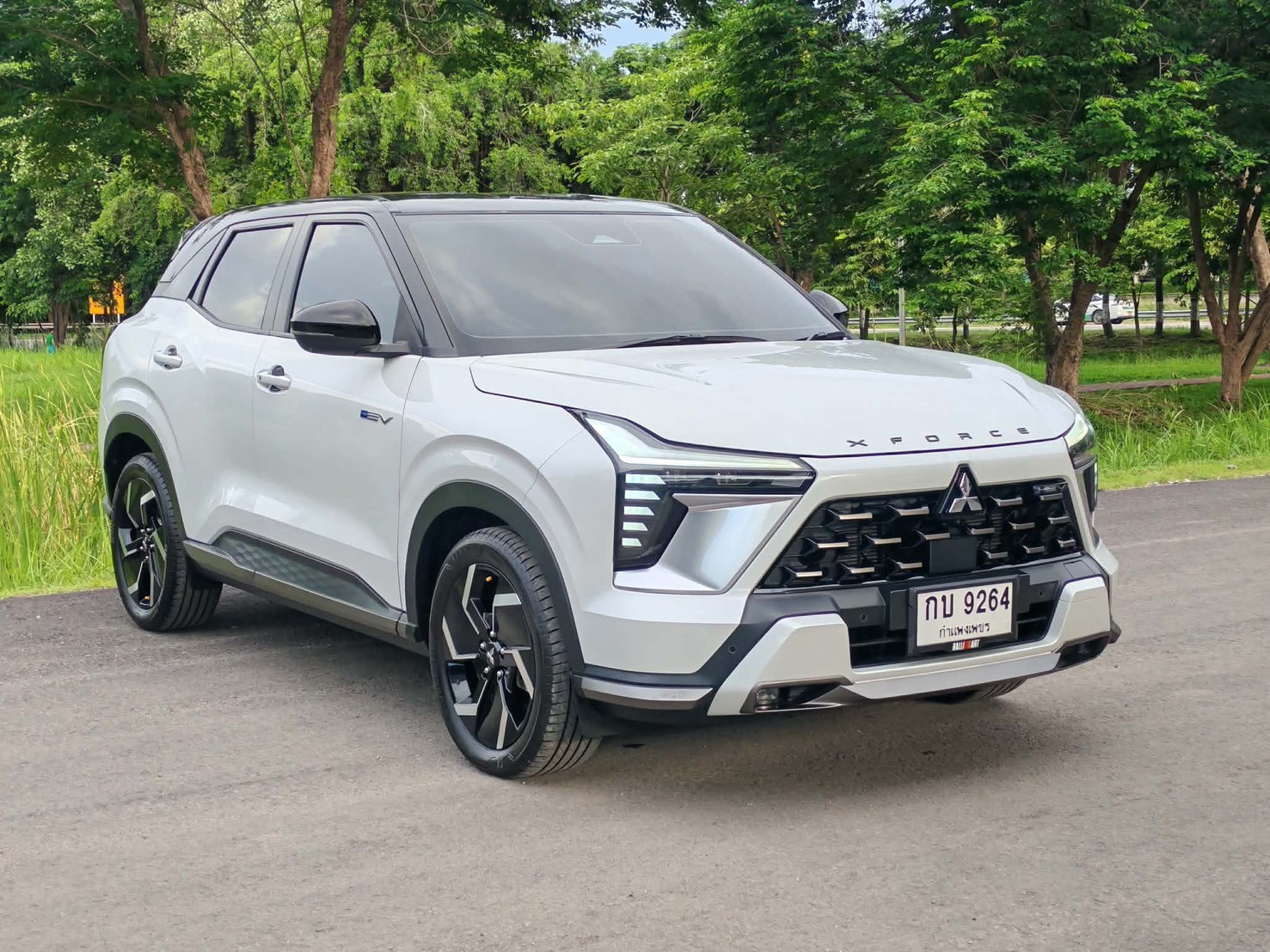 MITSUBISHI XFORCE 1.6HEV ULTIMATE TOP ปี 2025 - Image 4