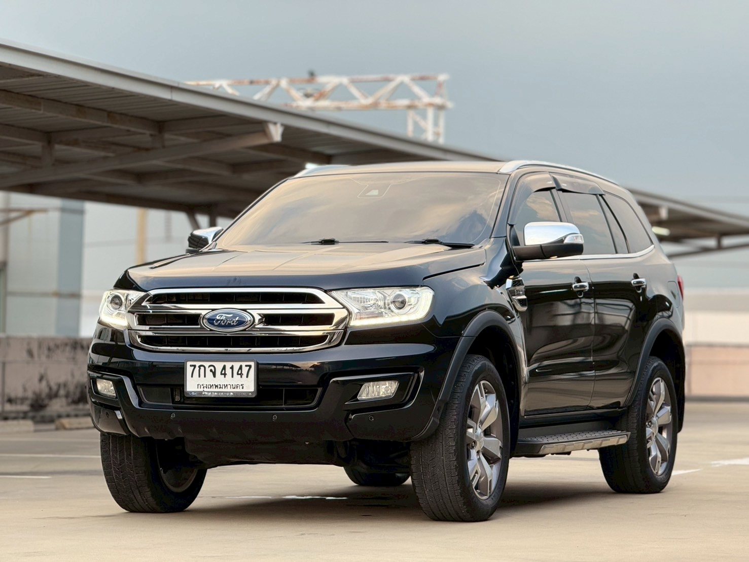 FORD EVEREST 2.2 Titaniam Plus Sunroof ปี 2017