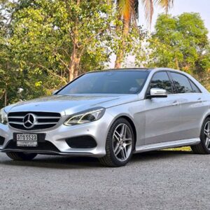 BENZ E300 BLUETEC HYBRID AMG DYNAMIC 204 แรงม้า สีเทา ปี 2014