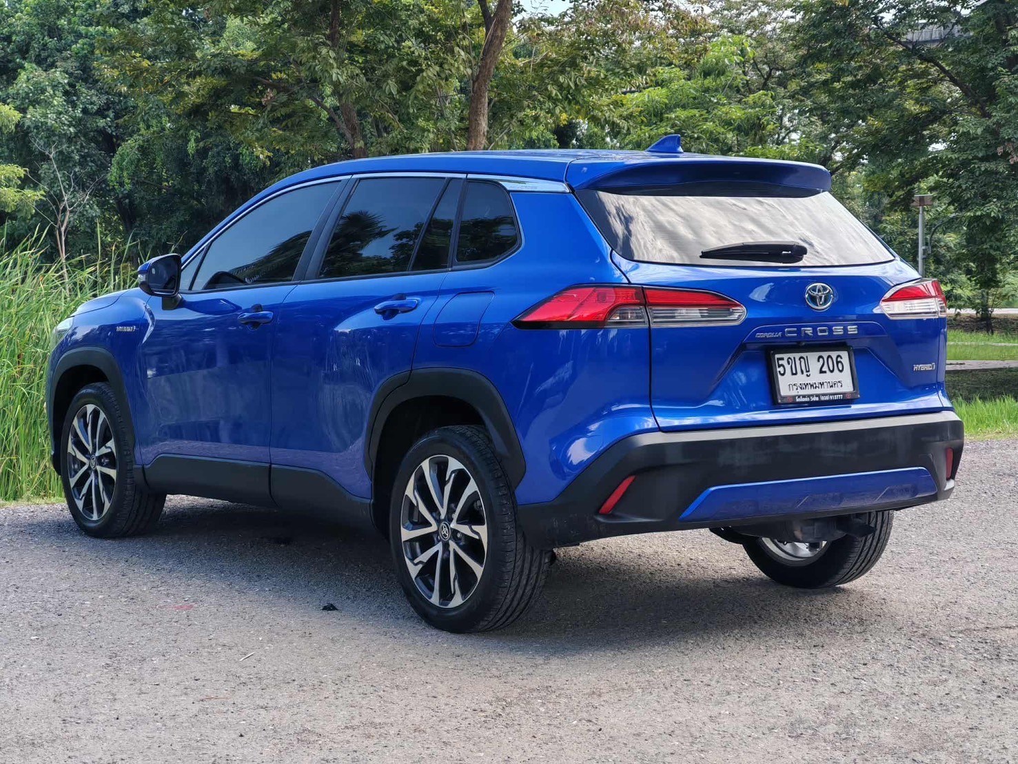 TOYOTA COROLLA CROSS 1.8 HYBRID PREMIUM ปี 2021 - Image 7