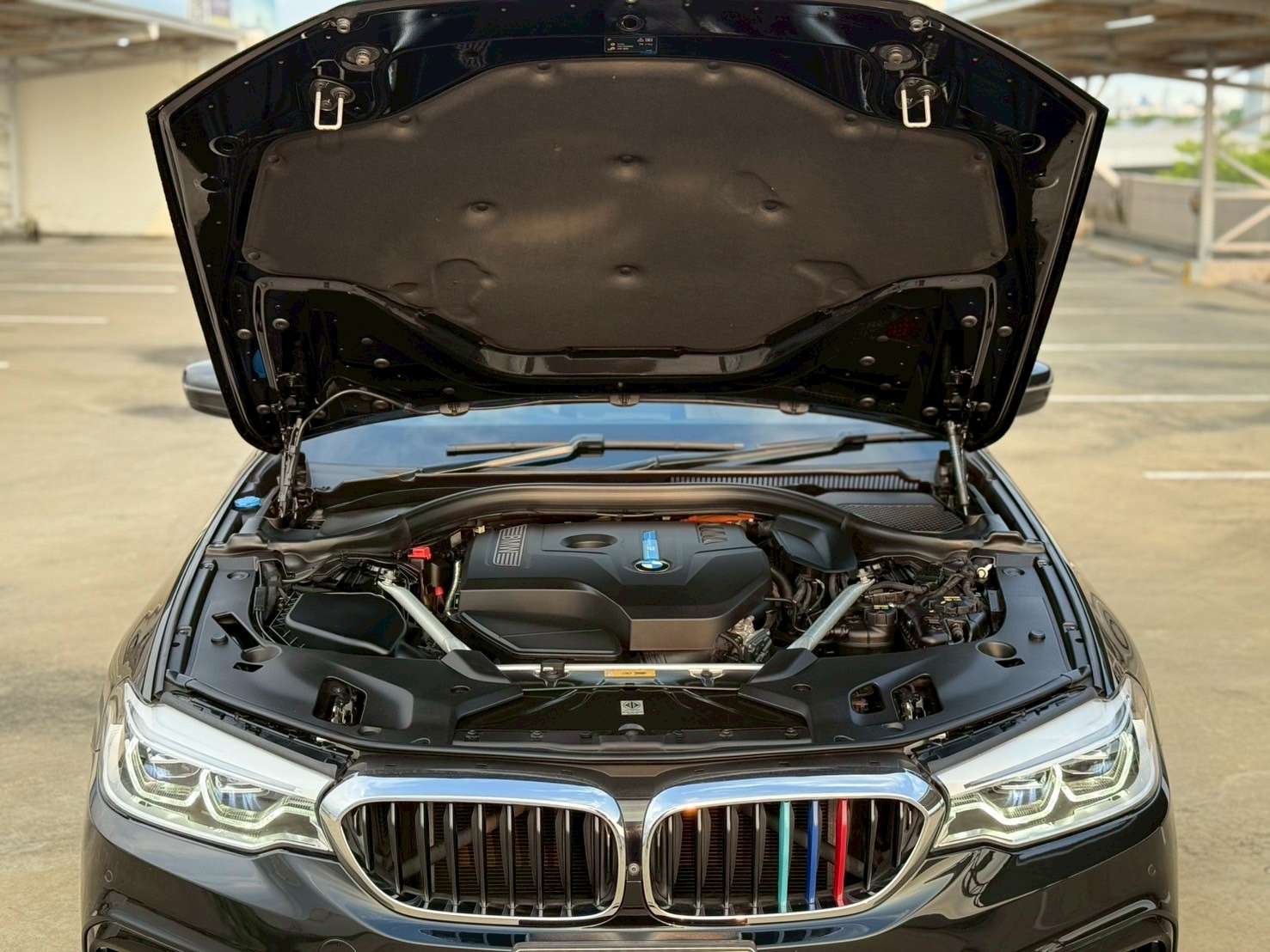 BMW 530e M-Sport ปี 2018 จด 2019 - Image 17