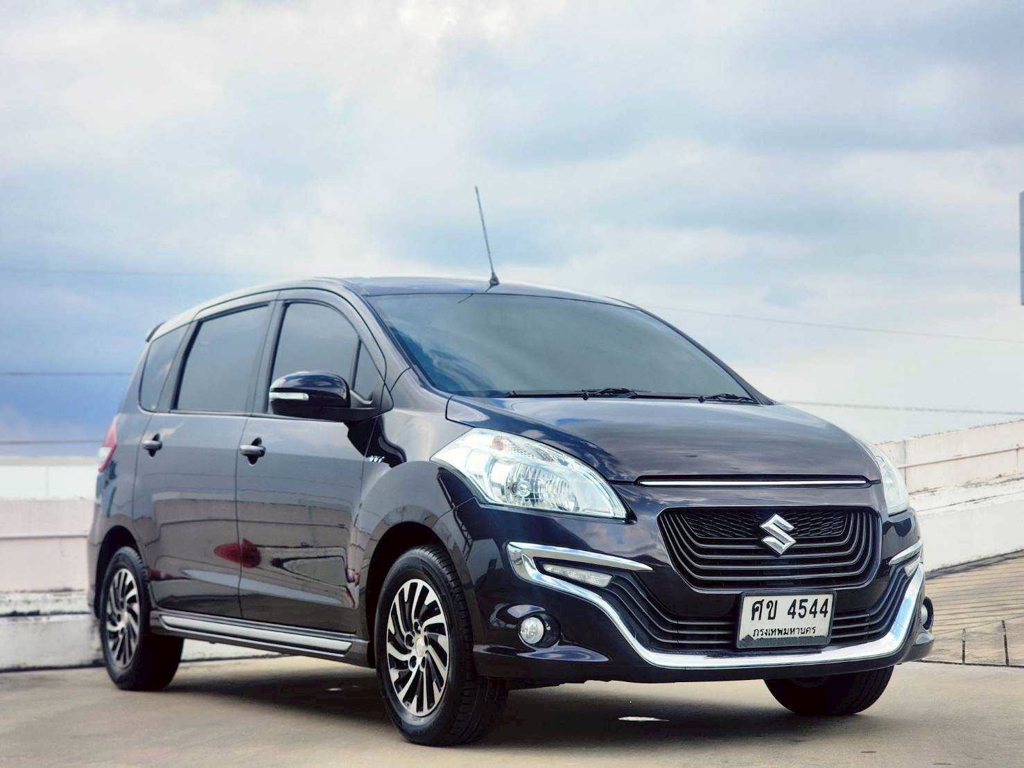 Suzuki Ertiga DREZA 1.4 GL ปี 2016 - Image 4