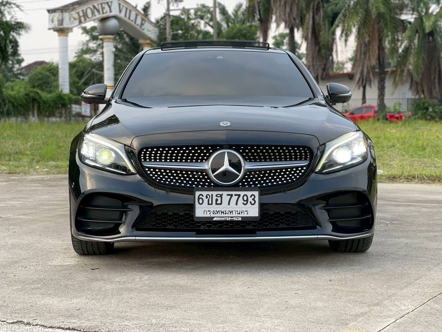 Benz C220d 2.0 AMG Dynamic facelife ปี 2020 - Image 3