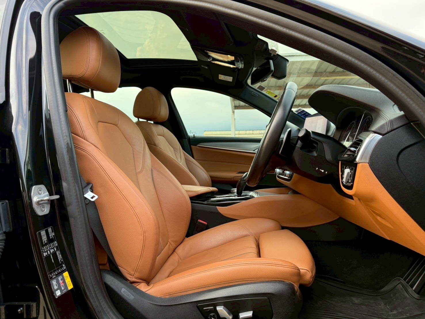 BMW 530e M-Sport ปี 2018 จด 2019 - Image 8