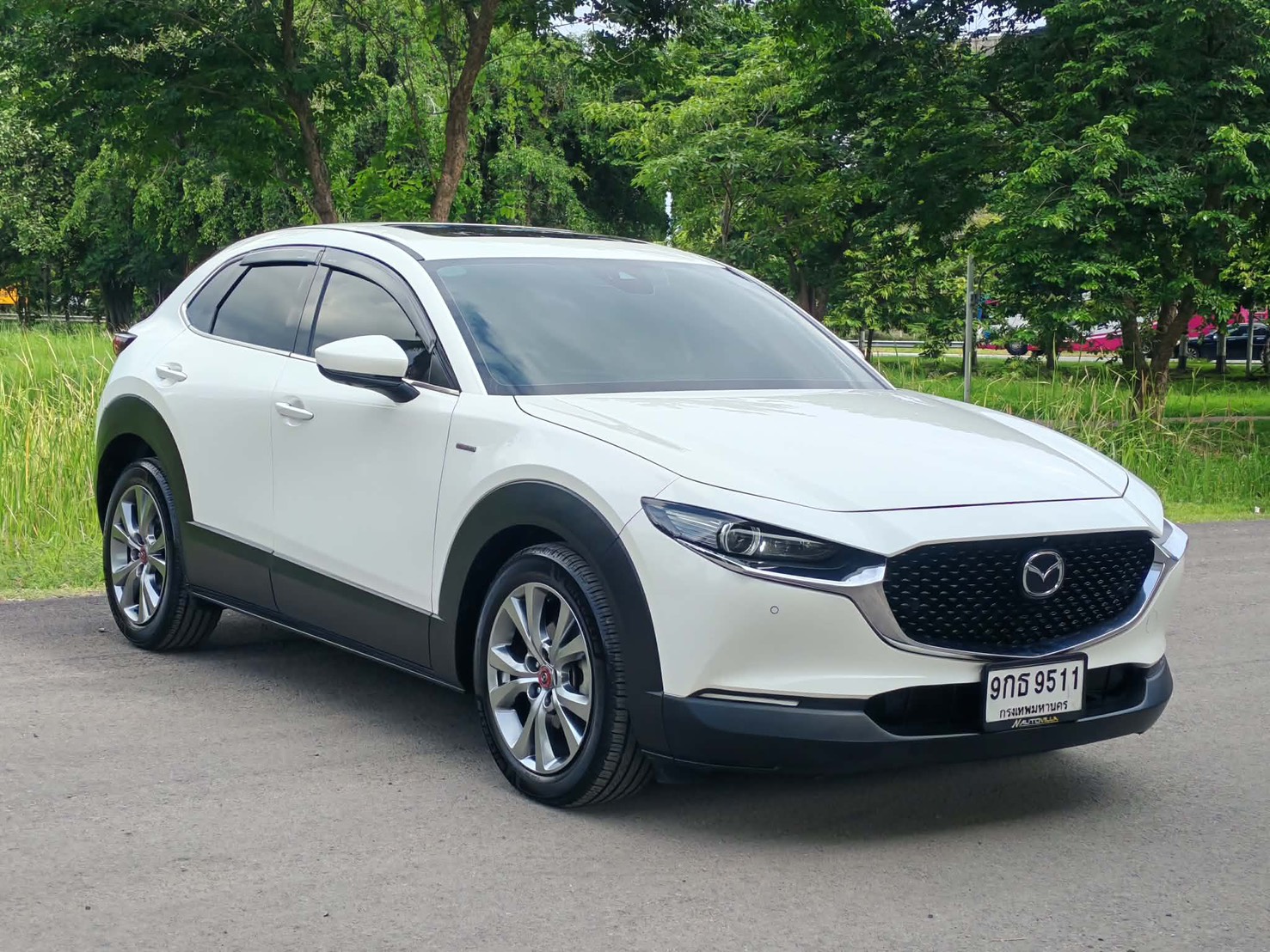 Mazda CX-30 2.0SP ตัวพิเศษ 100 ปี สีขาวมุก ปี2021 - Image 4
