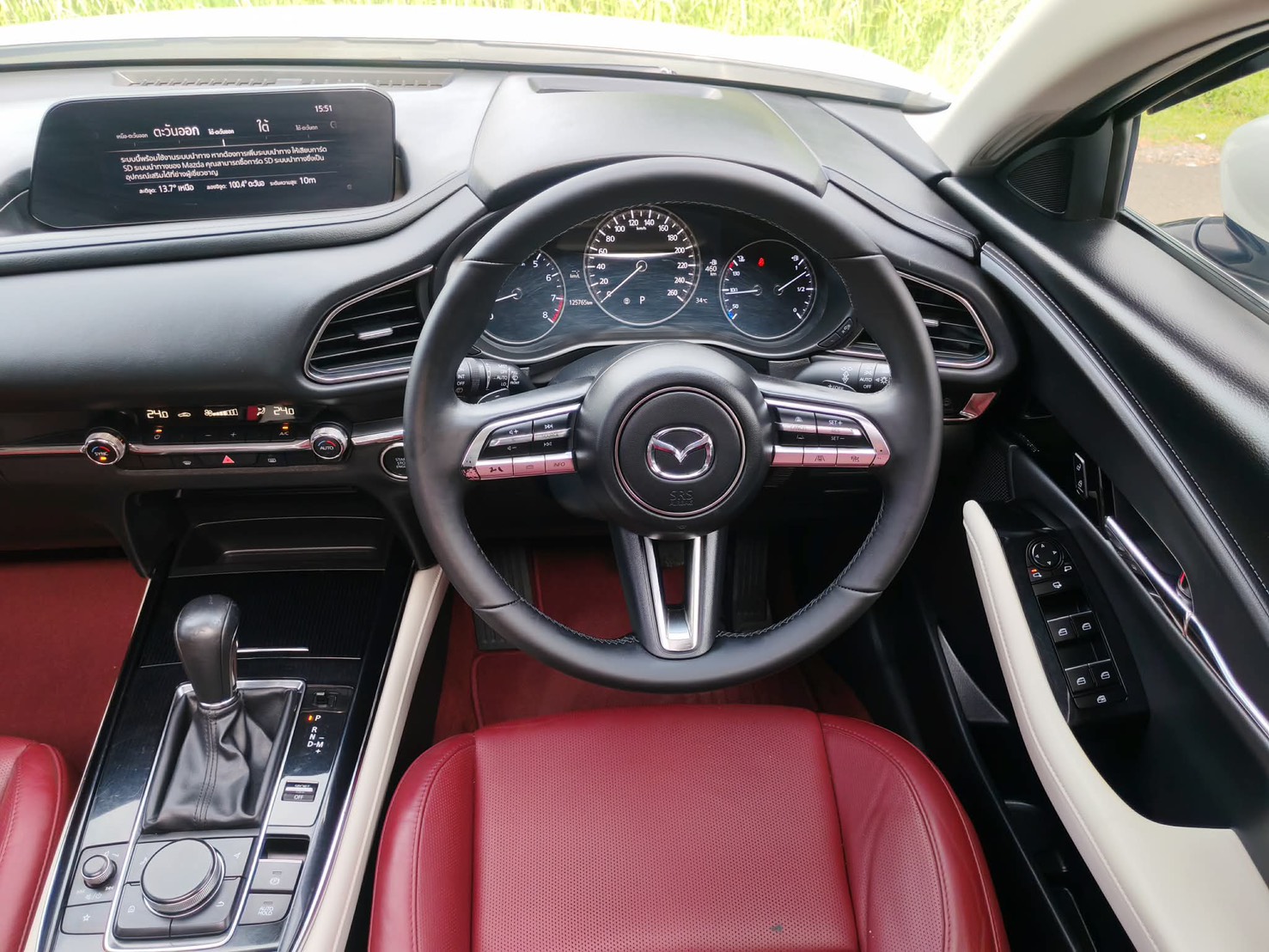 Mazda CX-30 2.0SP ตัวพิเศษ 100 ปี สีขาวมุก ปี2021 - Image 16