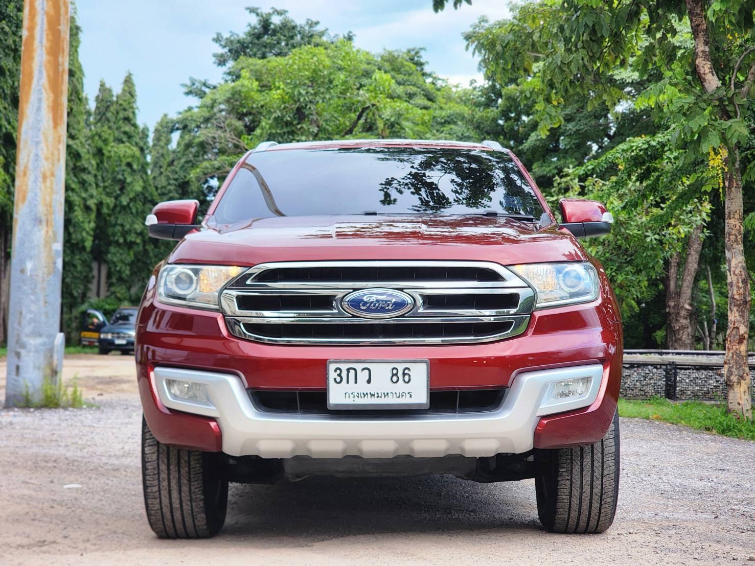 FORD EVEREST 2.2 Titanium ปี 2015 จดทะเบียน ปี 2016 - Image 3
