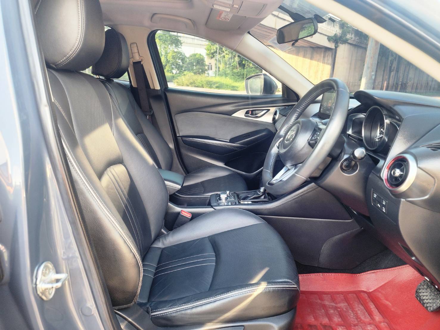 Mazda Cx3 2.0 รุ่นBase+ ปี2020 จด2021 - Image 8