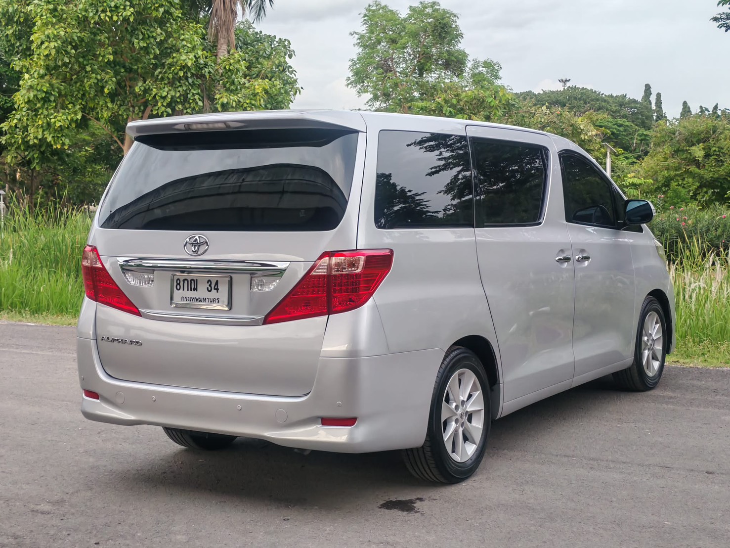 TOYOTA ALPHARD 2.4 V ปี 2011 - Image 9