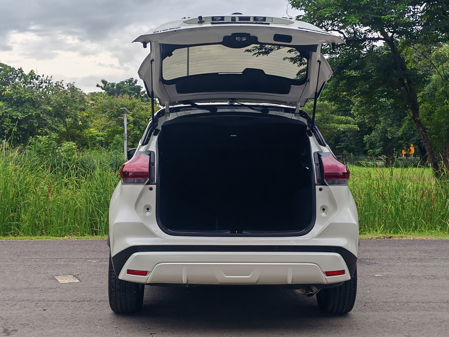 NISSAN KICKS e-POWER 1.2VL ปี 2022 จดทะเบียนปี 2023 - Image 18