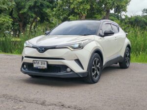 Toyota CHR 1.8 HV Hi ปี 2019