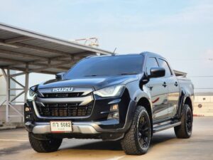ISUZU DMAX 3.0M V-CROSS Double CAB 4WD เกียร์ AT ปี 2020จด21