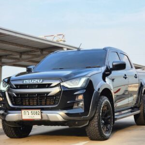 ISUZU DMAX 3.0M V-CROSS Double CAB 4WD เกียร์ AT ปี 2020จด21