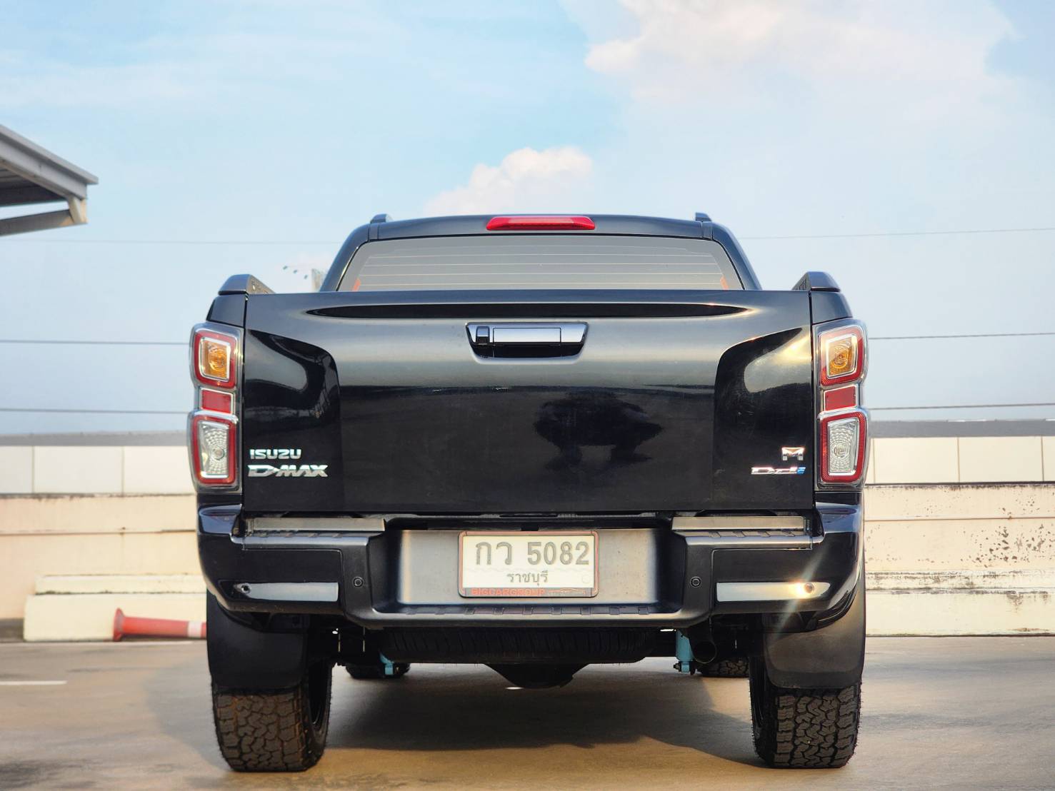 ISUZU DMAX 3.0M V-CROSS Double CAB 4WD เกียร์ AT ปี 2020จด21 - Image 6