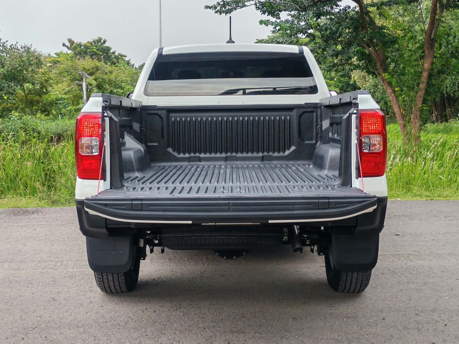 Ford ranger Next Gen 2.0 XL+ HIRIDERR-CAB ปี 2022 จด 2023 เกียร์ธรรมดา - Image 15